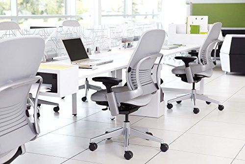 Steelcase Leap Office Chair - Seven Points of Adjustability - Ergonomic Back Support Chair - Lumbar Support - 4D Adjustable Arms - Black Frame - Onyx